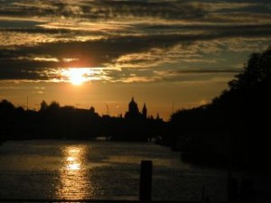 MINOLTA DIGITAL CAMERA